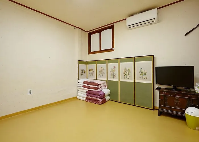 Hue Hanok Seul