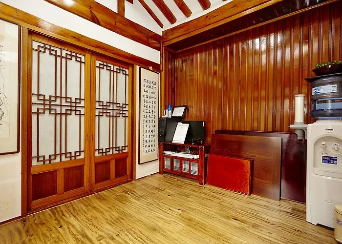 Hue Hanok