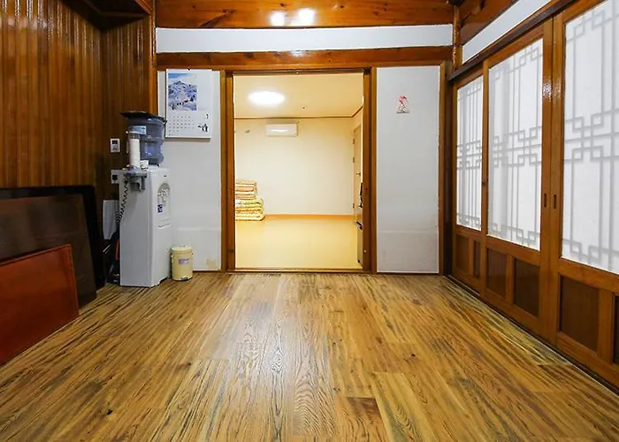 Hue Hanok Seul