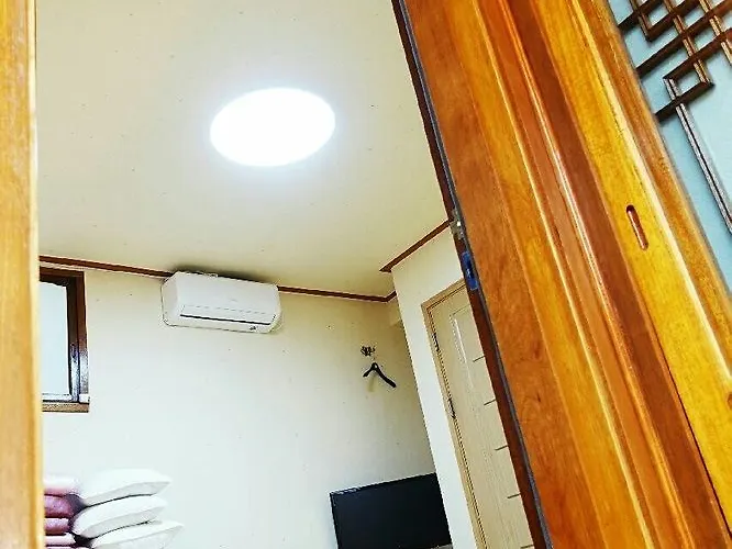 Hue Hanok