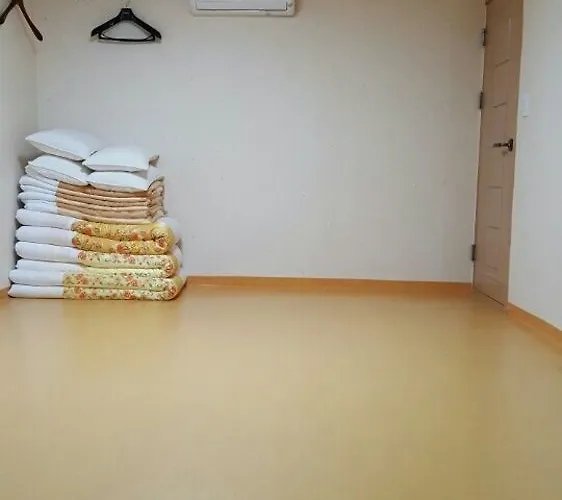 Hue Hanok 2*
