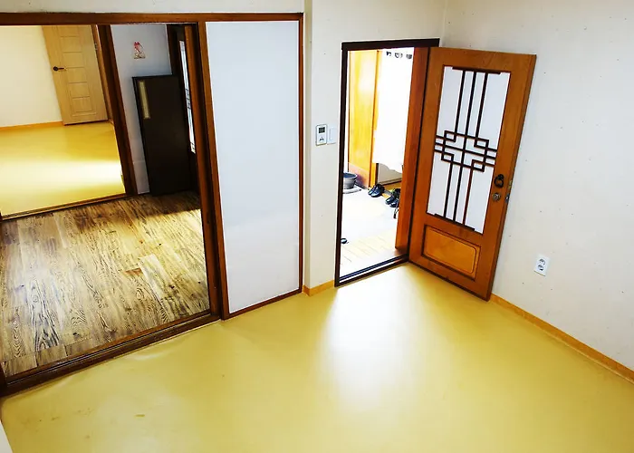Hue Hanok Seul